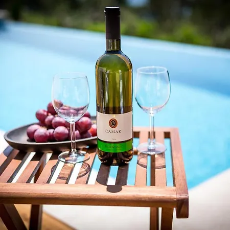 Brac With Pool Villa Bol