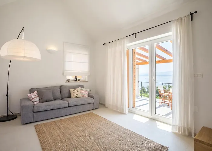 Brac With Pool * Bol